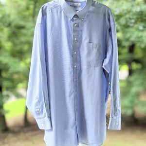 Gold Label Roundtree & Yorke Button Down shirt